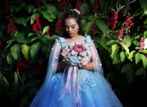 mujer de 15 años posando en hacienda oaxaca